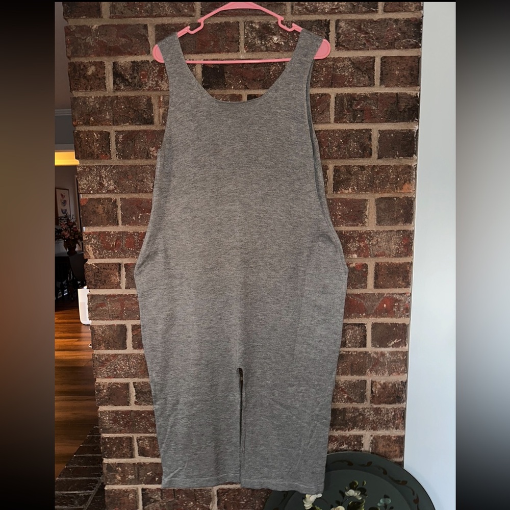 MOD REF Gray Tank knitted Jumpsuit with Pockets - Size Medium